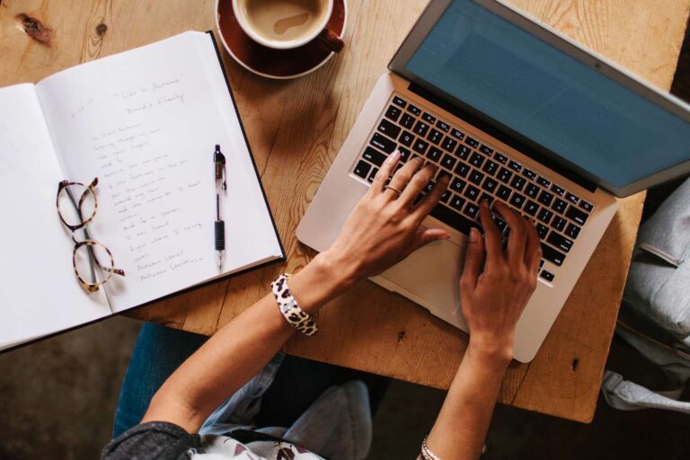 How to Write the Perfect Canadian Resume to Get Hired Fast