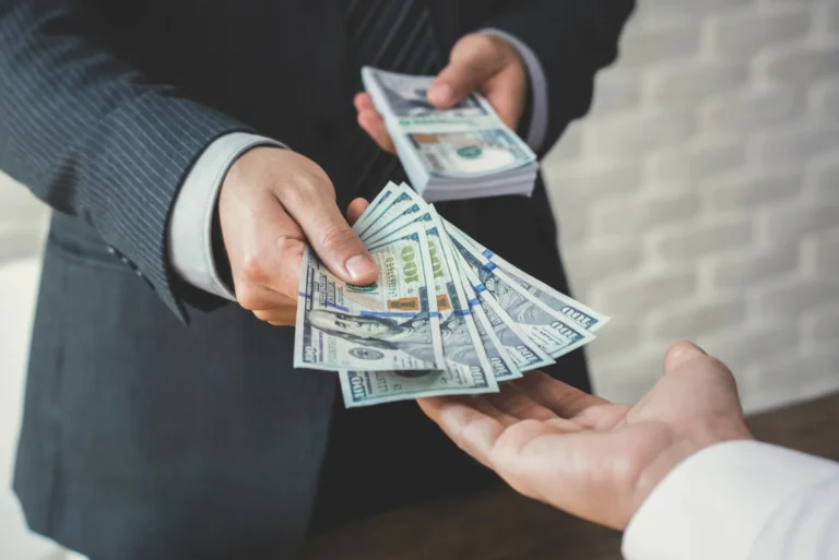 Where to Borrow Money in Canada: A Complete Guide